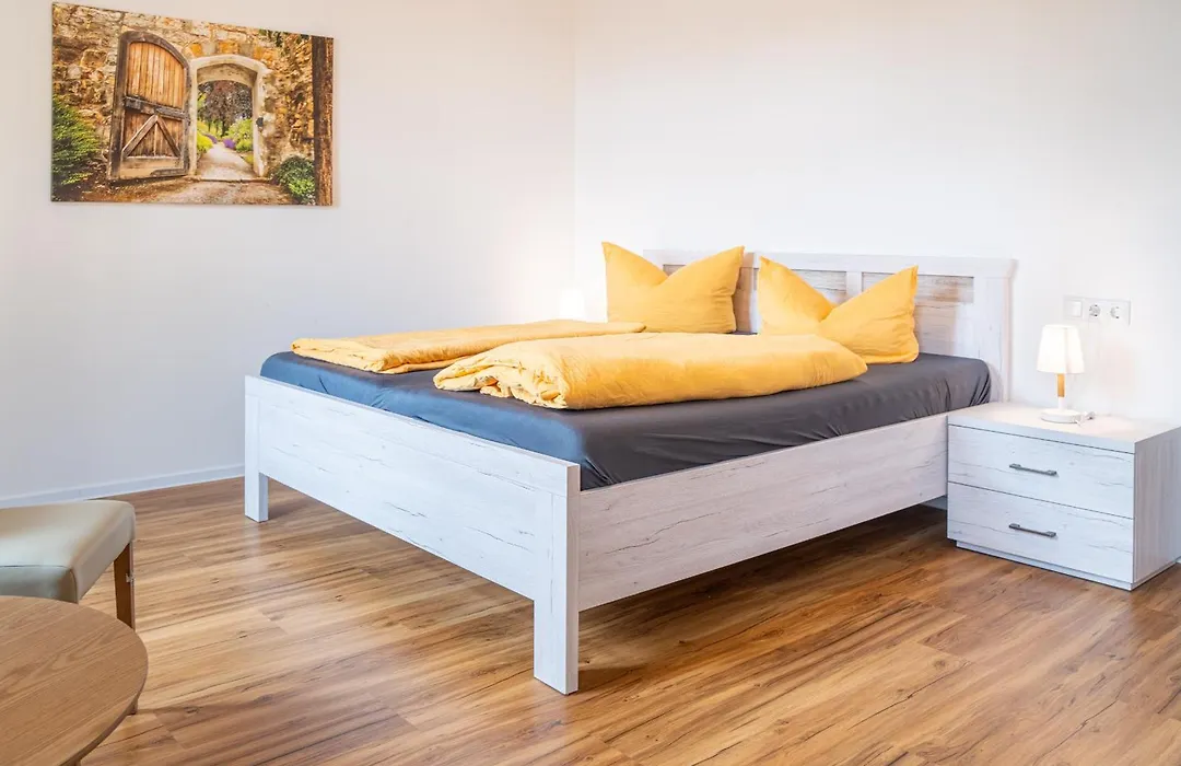 Gwuni Mopera B&B-1
